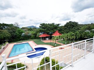 Casa que deslumbra en Tocaima, Cundinamarca