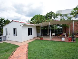 Casa que deslumbra en Tocaima, Cundinamarca