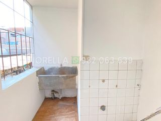 Foto 7 de EN VENTA DPTO/ALMACEN 02 DORM + 1 BAÑO NO COCHERA