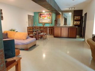 Foto 4 de SE VENDE CASA ESQUINERA DE 1 PLANTA EN CENTENARIO SUR DE GUAYAQUIL