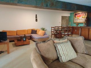 Foto 3 de SE VENDE CASA ESQUINERA DE 1 PLANTA EN CENTENARIO SUR DE GUAYAQUIL