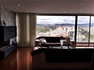 Venta apartamento Bosque de Pinos vista panorámica, sector residencial rodeado naturaleza