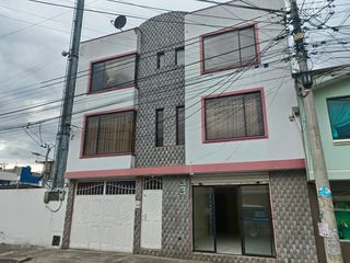 Foto 1 de Local de Arriendo en Latacunga