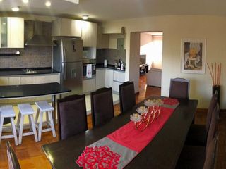 Foto 3 de Vendo Departamento Remodelado Av Gaspar de Villarroel y Eloy Alfaro.