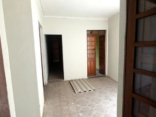 Foto 13 de VENDO LOCAL COMERCIAL EN ESQUINA DE CALLE PIZARRO ( SEGUNDO PISO)