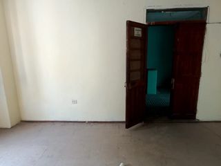 Foto 5 de VENDO LOCAL COMERCIAL EN ESQUINA DE CALLE PIZARRO ( SEGUNDO PISO)