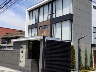 Foto 9 de CASA POR ESTRENAR DE VENTA EN LA URBANIZACION DEL CONDADO