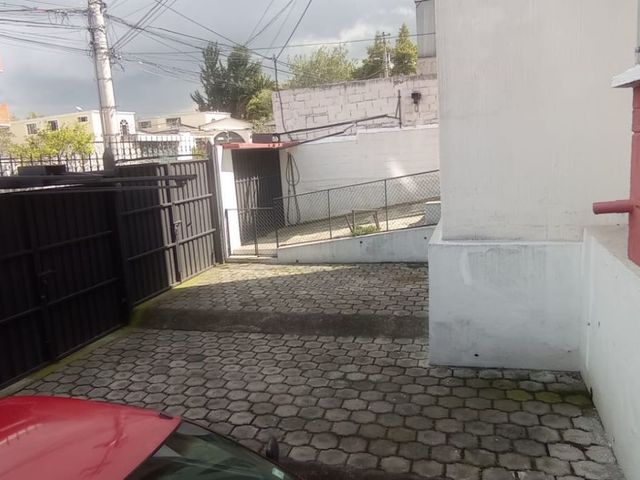 DEPARTAMENTO EN ALQUILER  - UNIÓN NACIONAL   - NORTE DE QUITO