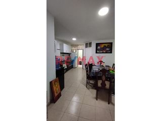 Se Vende Casa De 3 Pisos Remodelada Cerca Al Muelle De Huanchaco ID 1084753