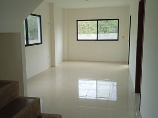 Casa en venta en Urbanización Los Angeles Vía a la costa de 3 dormitorios Guayaquil Ecuador