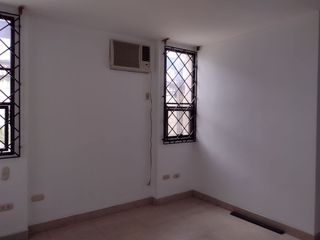 Venta o alquiler de moderno departamento de dos dormitorios en Santa Cecilia