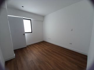 Foto 15 de VENDO PENTHOUSE DE ESTRENO AREA TECHADA 190 MTS2 Y TERRAZA 61 MTS2. MIRAFLORES