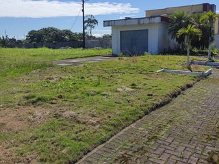 Foto 3 de 2 TERRENOS FRENTE AL AEROPUERTO LAGO AGRIO