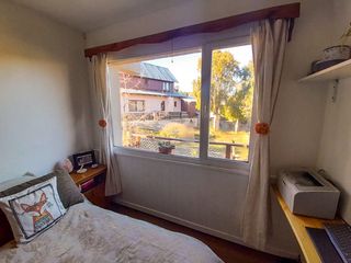 Foto 16 de VENTA Departamento de 2 dormitorios, con cochera cubierta, Barrio Las Victorias, Bariloche