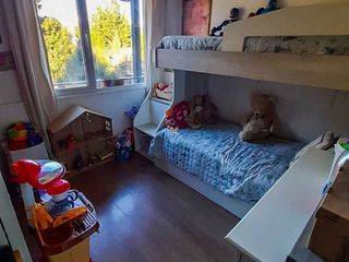 Foto 9 de VENTA Departamento de 2 dormitorios, con cochera cubierta, Barrio Las Victorias, Bariloche