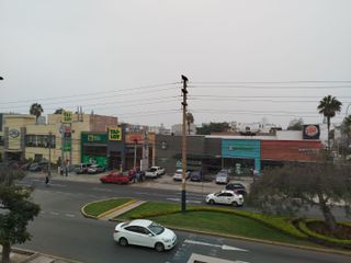 LOCAL COMERCIAL EN 2DO. Y 3ER. PISO EN AV. CAMINOS DEL INCA