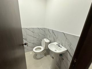 Foto 6 de Oficinas de venta y alquiler en Villaclub