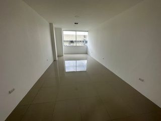 Foto 1 de Oficinas de venta y alquiler en Villaclub