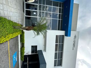 Foto 8 de Oficinas de venta y alquiler en Villaclub