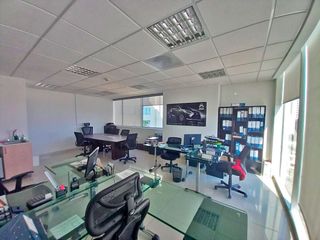 Foto 2 de VENTA DE OFICINA UBICADA EN EL SECTOR  CENTRO EN SANTA MARTA