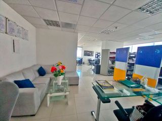 Foto 4 de VENTA DE OFICINA UBICADA EN EL SECTOR  CENTRO EN SANTA MARTA