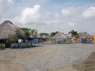 centro turístico de venta en san Antonio Manabí