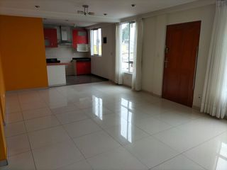 VENDO DEPARTAMENTO DUPLEX EN 3ER PISO PUEBLO LIBRE, Alt. Cdra.15 Av. Cipriano Dulanto.
