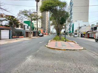 VENDO DEPARTAMENTO DUPLEX EN 3ER PISO PUEBLO LIBRE, Alt. Cdra.15 Av. Cipriano Dulanto.