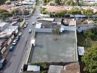 Terreno Comercial en Renta