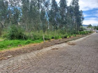Terreno Amplio en Venta en el Valle de los Chillos Sector La Merced