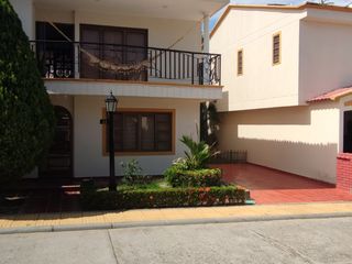 Foto 104 de Venta de casa de dos pisos de 205.18 M2,en conjunto cerrado por la calle 8 al oriente de la ciudad.