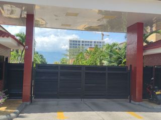 Foto 1 de Venta de casa de dos pisos de 205.18 M2,en conjunto cerrado por la calle 8 al oriente de la ciudad.