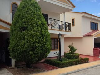 Foto 100 de Venta de casa de dos pisos de 205.18 M2,en conjunto cerrado por la calle 8 al oriente de la ciudad.