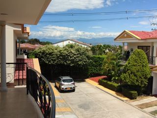 Foto 74 de Venta de casa de dos pisos de 205.18 M2,en conjunto cerrado por la calle 8 al oriente de la ciudad.