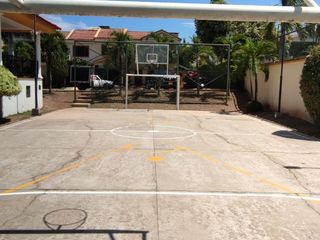Foto 15 de Venta de casa de dos pisos de 205.18 M2,en conjunto cerrado por la calle 8 al oriente de la ciudad.
