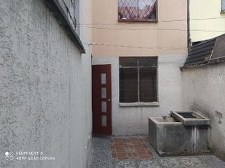 Venta de Departamento Remodelado Sector - La Bretaña (2 Hab)/ Sur de Quito