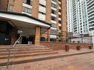 VENDO APARTAMENTO COLINAS DE MONTEBELLO EN BUCARAMANGA