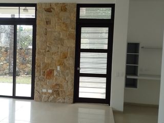 Foto 11 de VENDO HERMOSA CASA CONDOMINIO  ENTRE RIOS PANCE