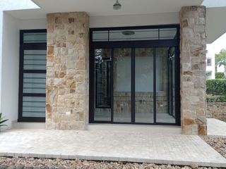 Foto 10 de VENDO HERMOSA CASA CONDOMINIO  ENTRE RIOS PANCE