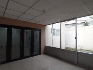 Foto 5 de venta de casa en Valle Alto via a la costa