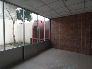Foto 7 de venta de casa en Valle Alto via a la costa