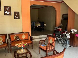 Foto 7 de casa rentera de dos pisos con terraza