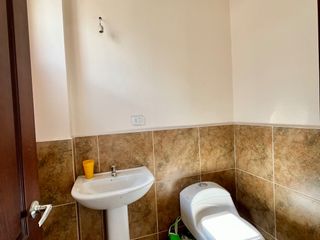 Foto 3 de LOCAL COMERCIAL EN VENTA-SECTOR CALDERON, PANAMERICANA
