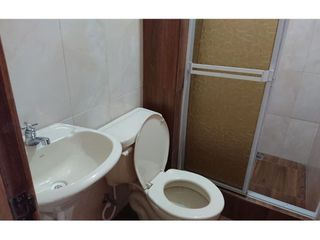 Foto 11 de Casa rentera de venta en manta zona centro sur