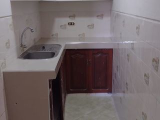 Foto 4 de VENDO BONITA CASA EN ZONA RESIDENCIAL DE NUEVO CHIMBOTE