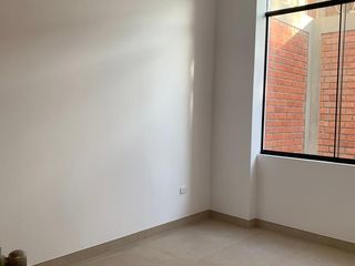 Foto 3 de VENDO DEPARTAMENTO EN PRE-VENTA POR EL PARQUE PRINCIPAL DE LA URB. MIRAFLORES COUNTRY CLUB
