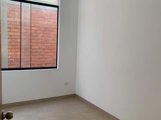 Foto 4 de VENDO DEPARTAMENTO EN PRE-VENTA POR EL PARQUE PRINCIPAL DE LA URB. MIRAFLORES COUNTRY CLUB