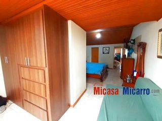 Foto 19 de Casa en Venta Pontevedra Bogota