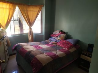 Foto 23 de Casa ESQUINERA en venta, es  RENTERA tiene 3 departamentos, 3 locales coemrciales, Sector Martha Bucaram, Sur de Quito, Ecuador