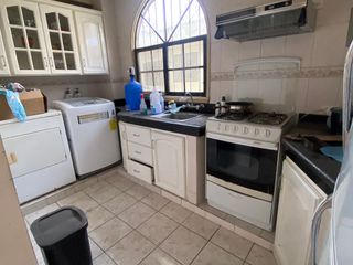 Foto 3 de Alquilo departamento en Manta en urnbanizacion privada cerca de la via aereopuerto